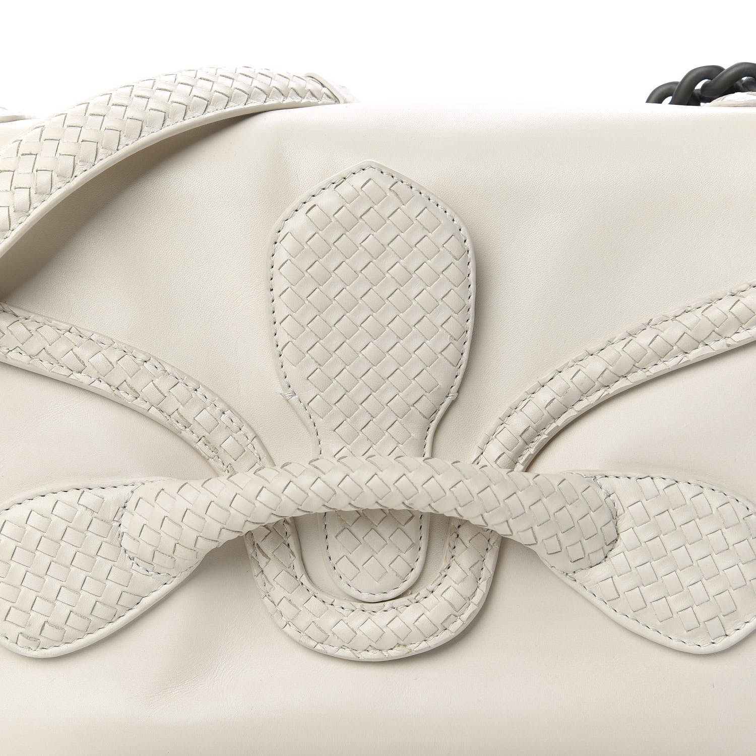Bottega Veneta Intrecciato Rialto Shoulder Bag White 9 of 10