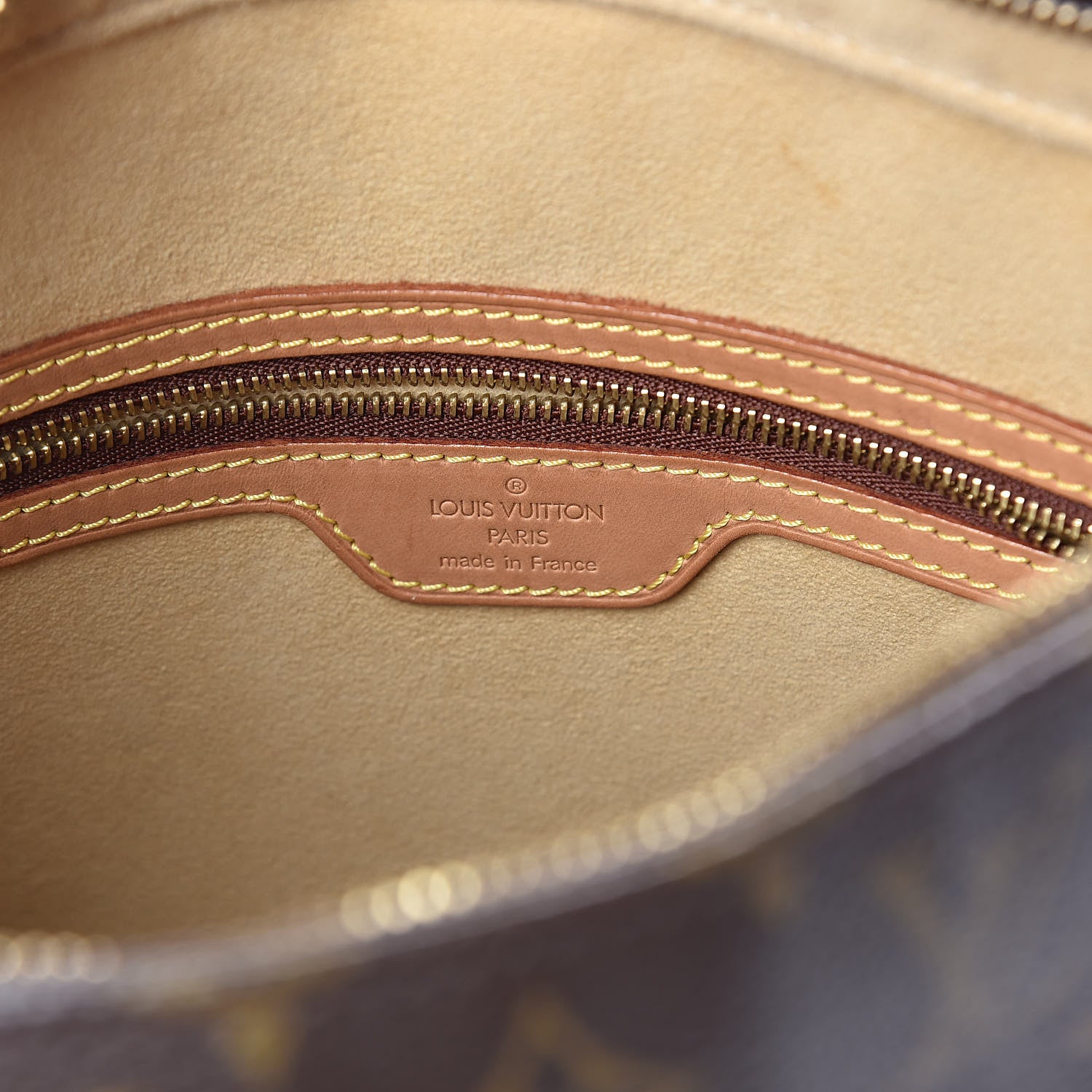 Louis Vuitton Monogram Looping GM 6 of 9