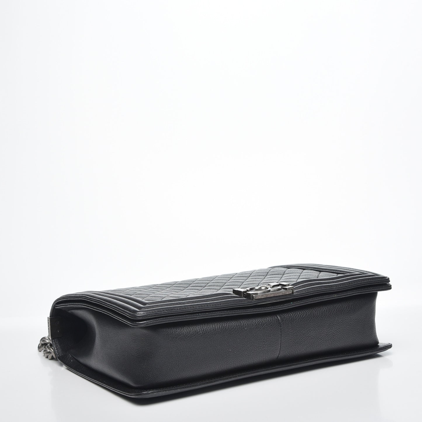 Caviar Quilted Large Boy Flap Black