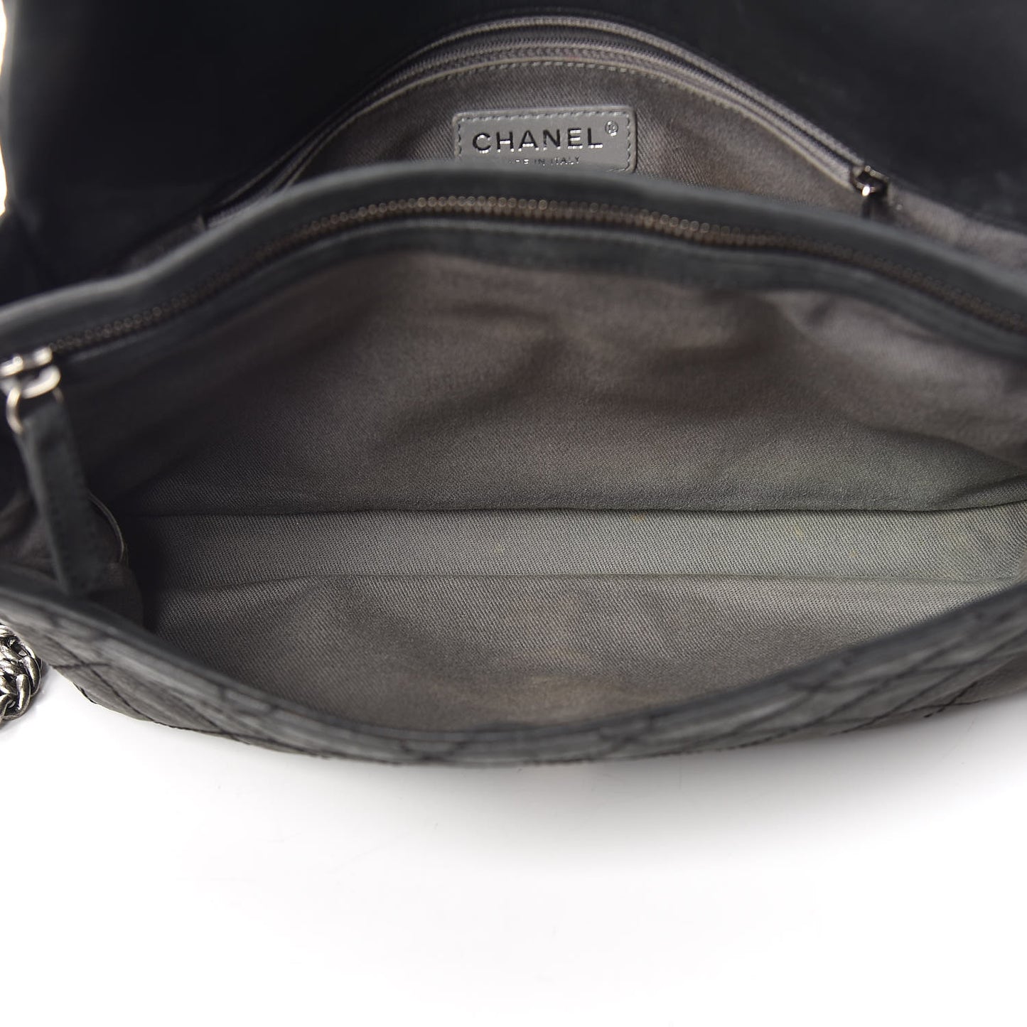 Iridescent Calfskin Large Coco Daily Flap Black