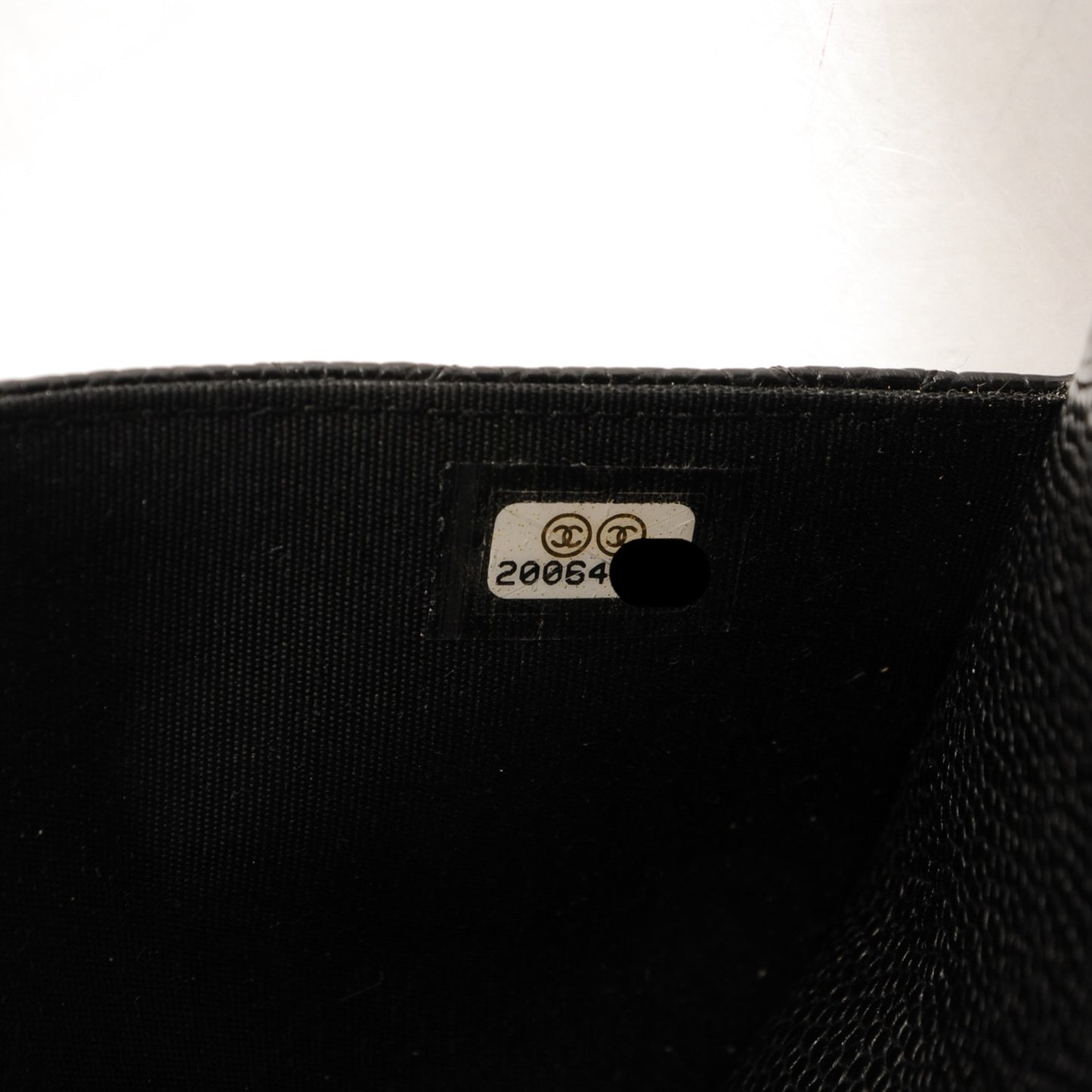 Caviar Quilted Boy Wallet On Chain WOC Black