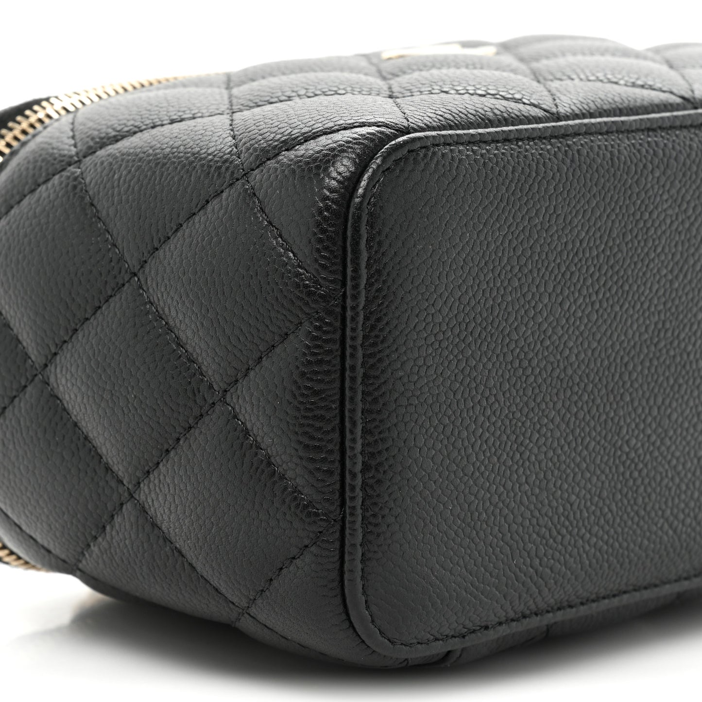 Caviar Quilted Small Vanity Case With Chain Black