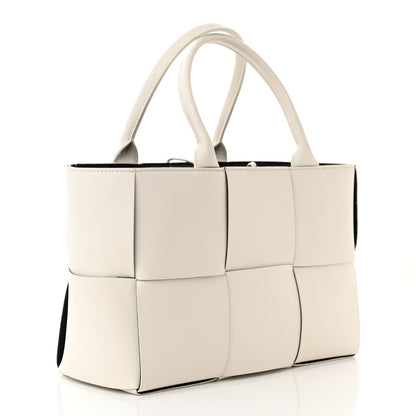 Bottega Veneta Nappa Maxi Intrecciato Medium Arco Tote Chalk Black 4 of 12