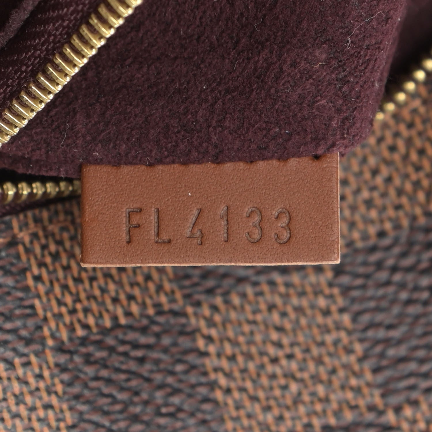 Louis Vuitton Damier Ebene Ascot 7 of 9