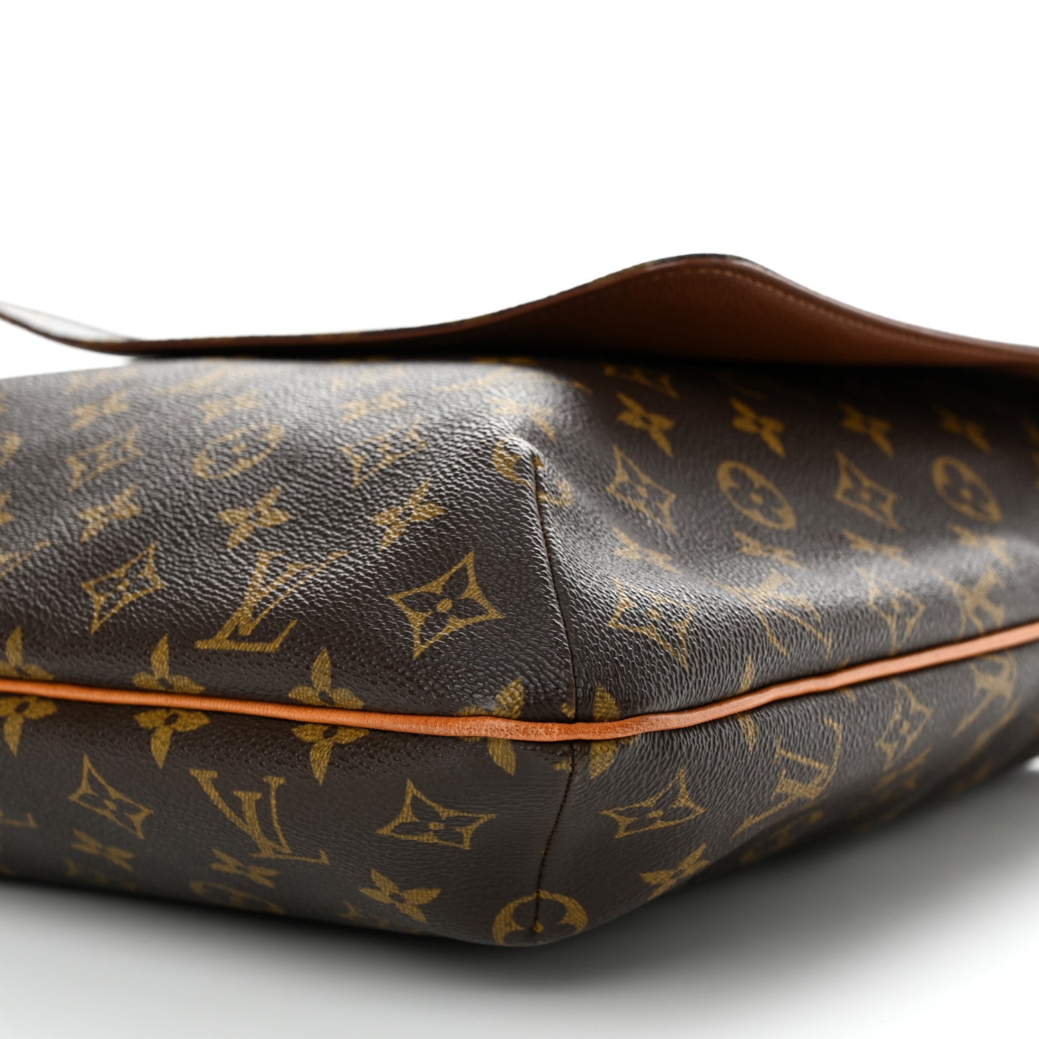 Louis Vuitton Monogram Musette GM 10 of 14