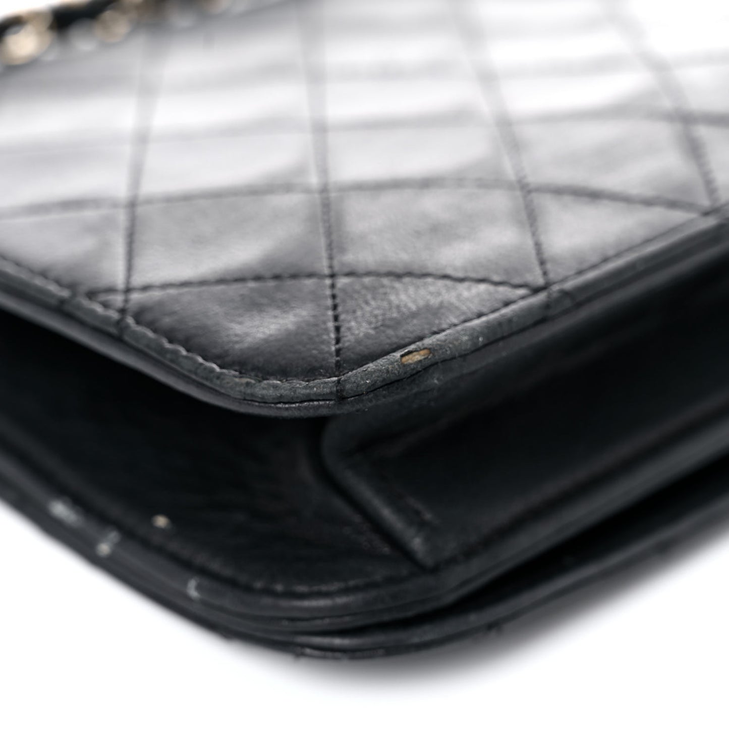 Lambskin Quilted Wallet On Chain WOC Black