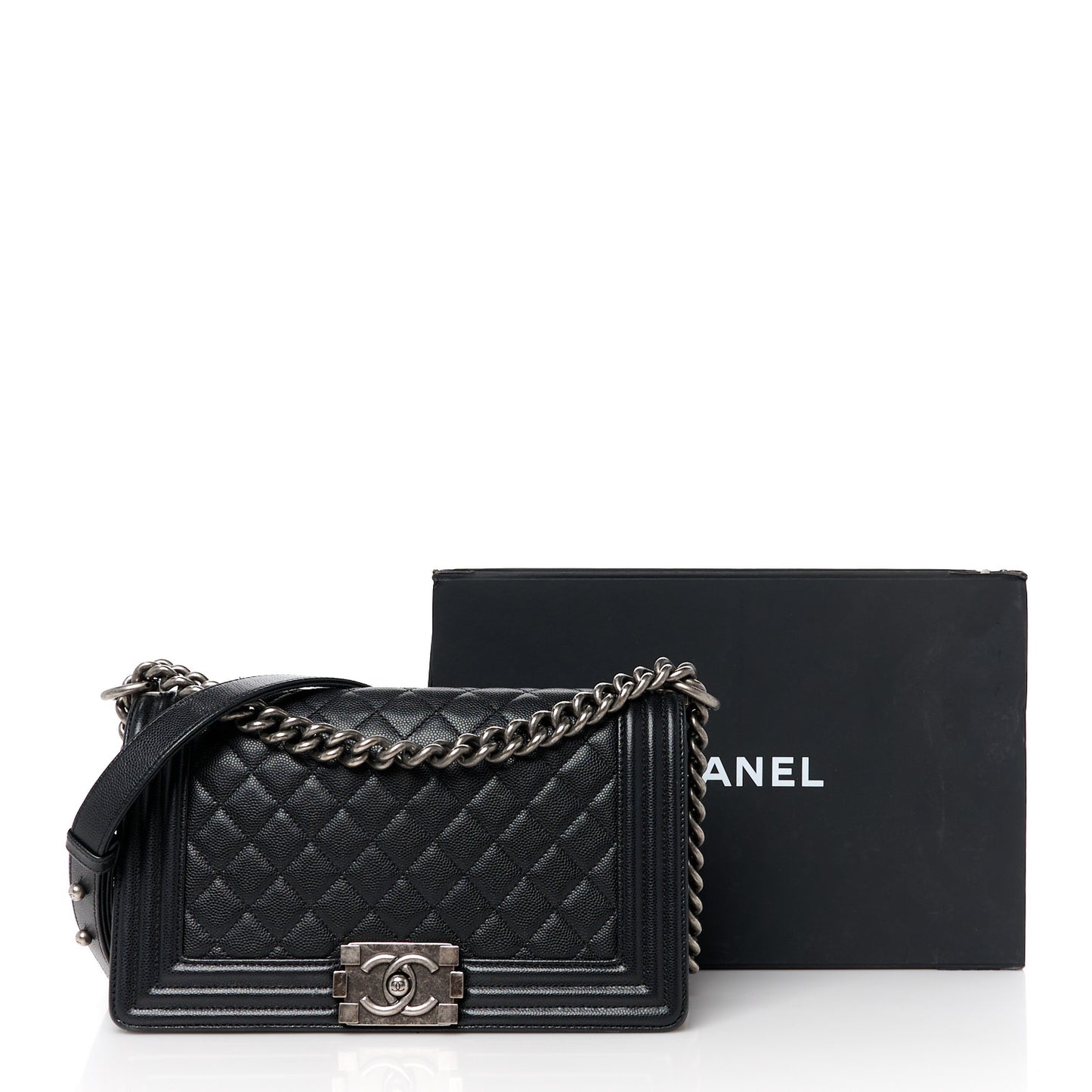 Caviar Quilted Medium Boy Flap Black