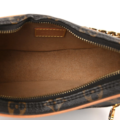 Louis Vuitton Monogram Loop 5 of 10