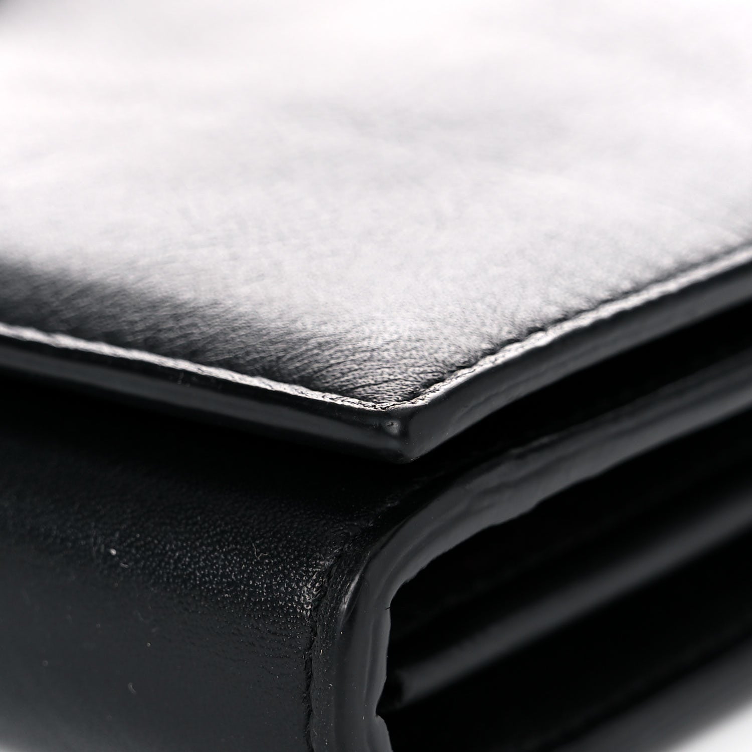 Saint Laurent Calfskin Classic Y Ligne Chain Wallet Black 8 of 20