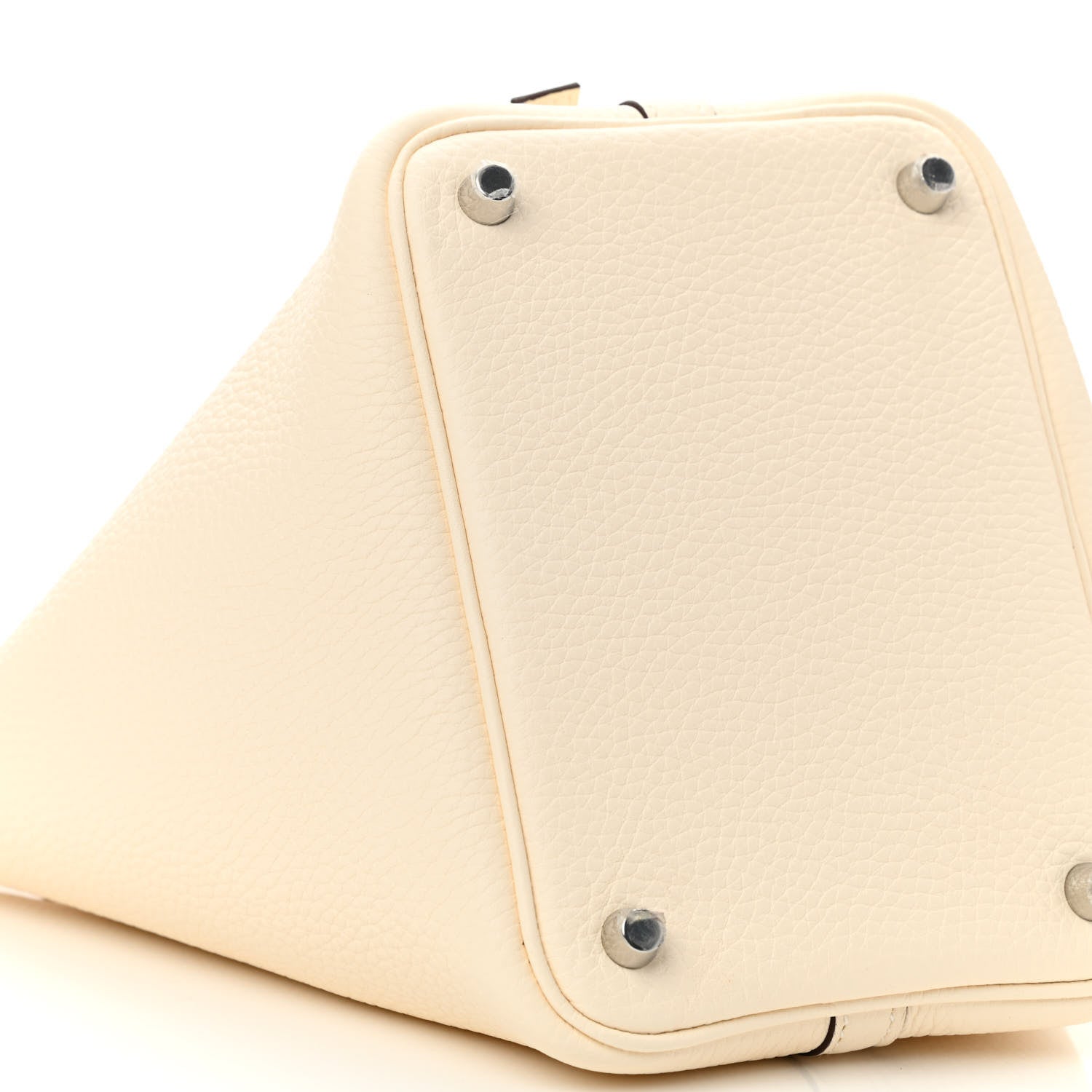 Hermes Taurillon Clemence Picotin Lock 18 PM Nata 8 of 9