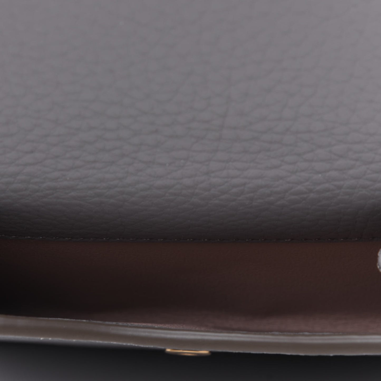 Grained Calfskin Marcie Square Wallet Cashmere Grey