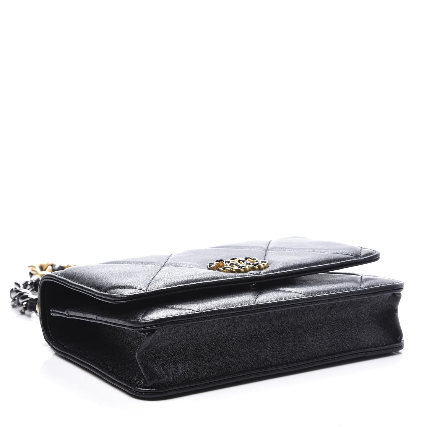 Goatskin Quilted 19 Wallet On Chain WOC Black