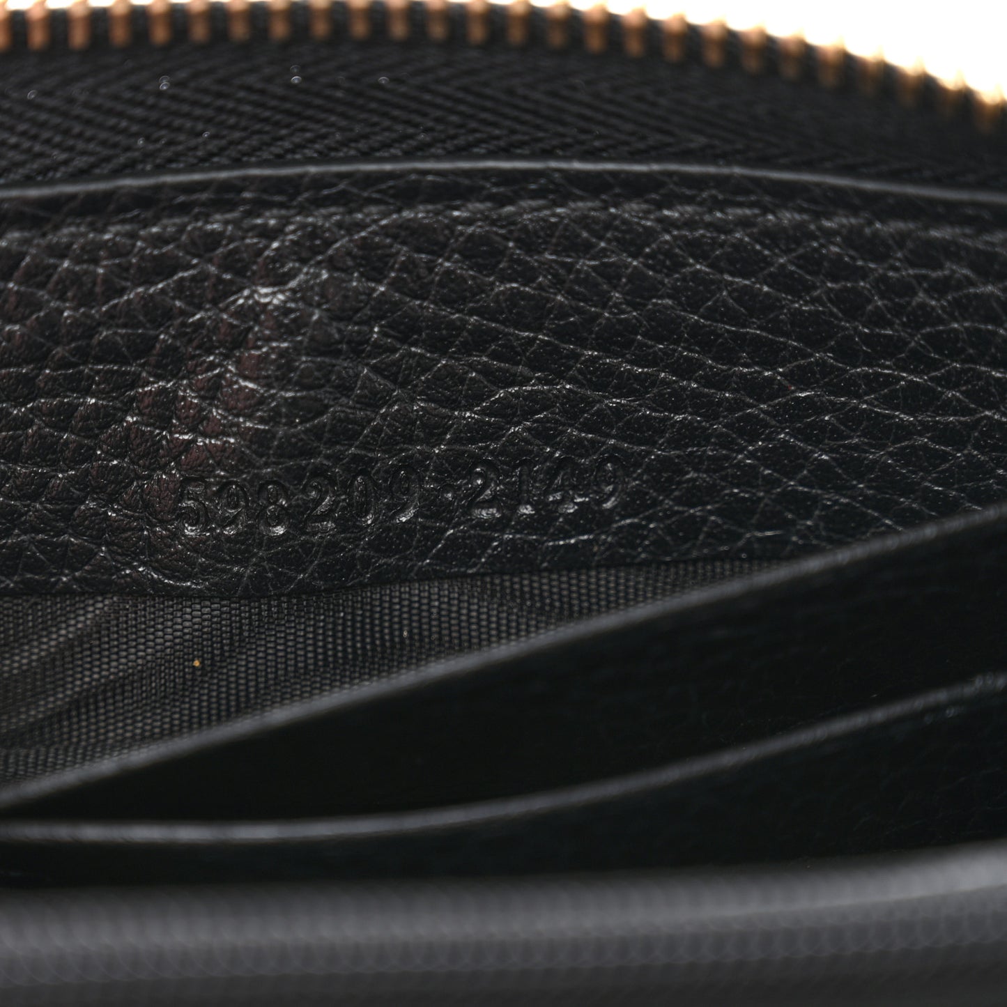Pebbled Calfskin Small Soho Zip Around Wallet Black