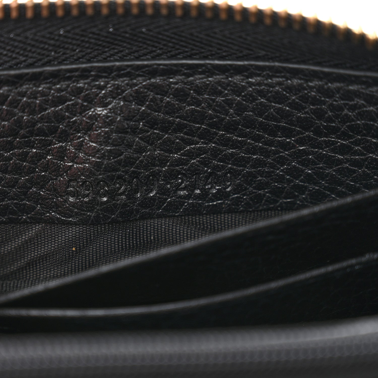 Gucci Pebbled Calfskin Small Soho Zip Around Wallet Black 7 of 11