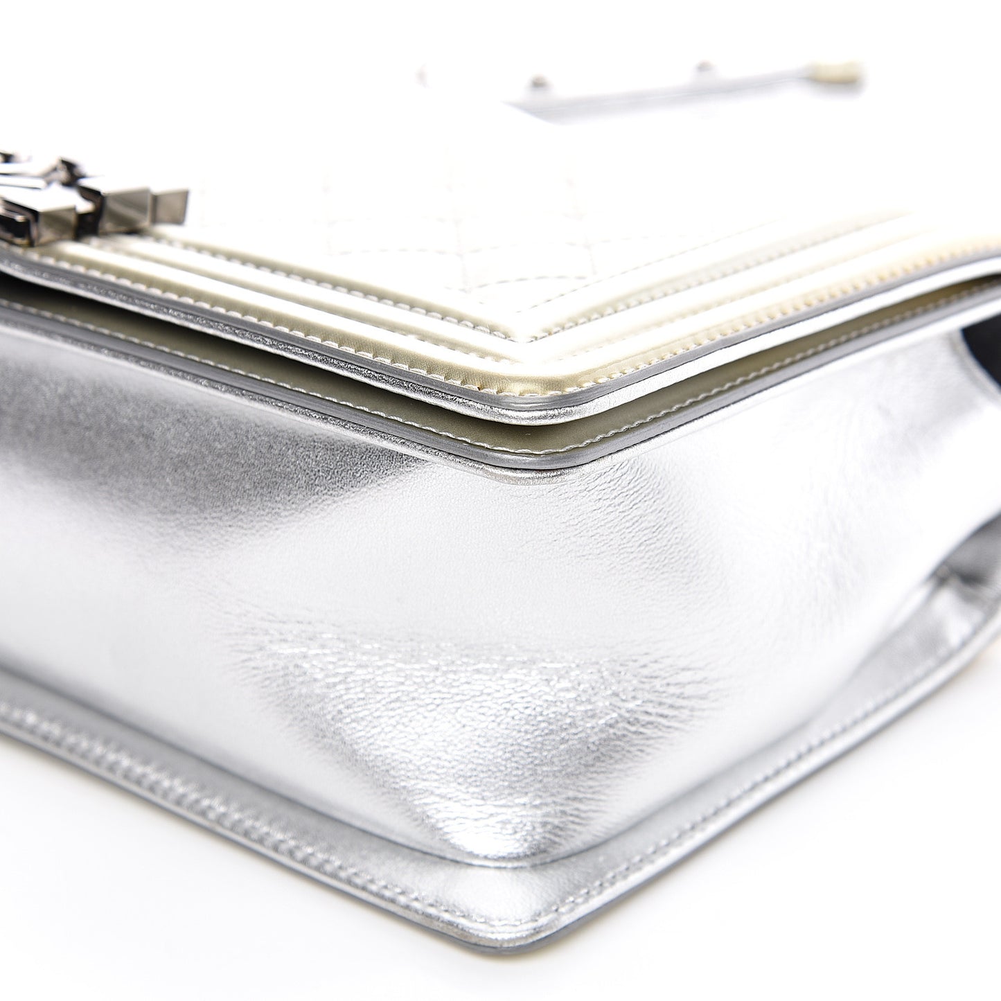 Metallic Patent Calfskin Quilted Medium Boy Flap Silver