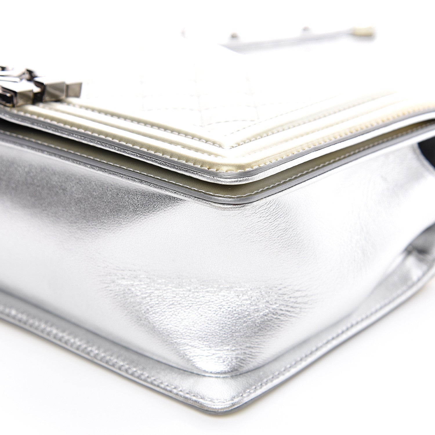 Chanel Metallic Patent Calfskin Quilted Medium Boy Flap Silver 9 of 14