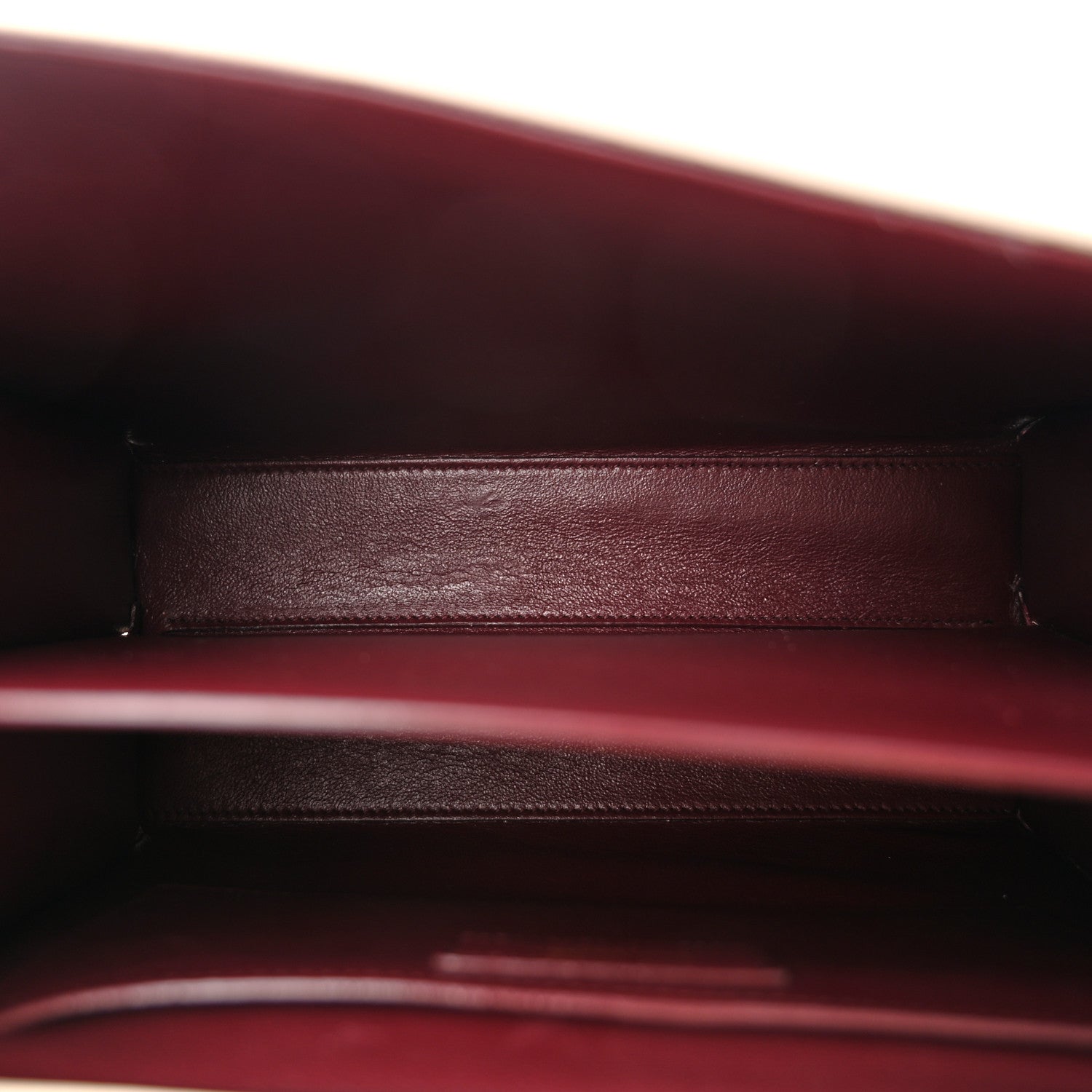 Saint Laurent Smooth Calfskin Medium Classic Monogram Cassandra Top Handle Crema Soft Rouge Legion 5 of 15