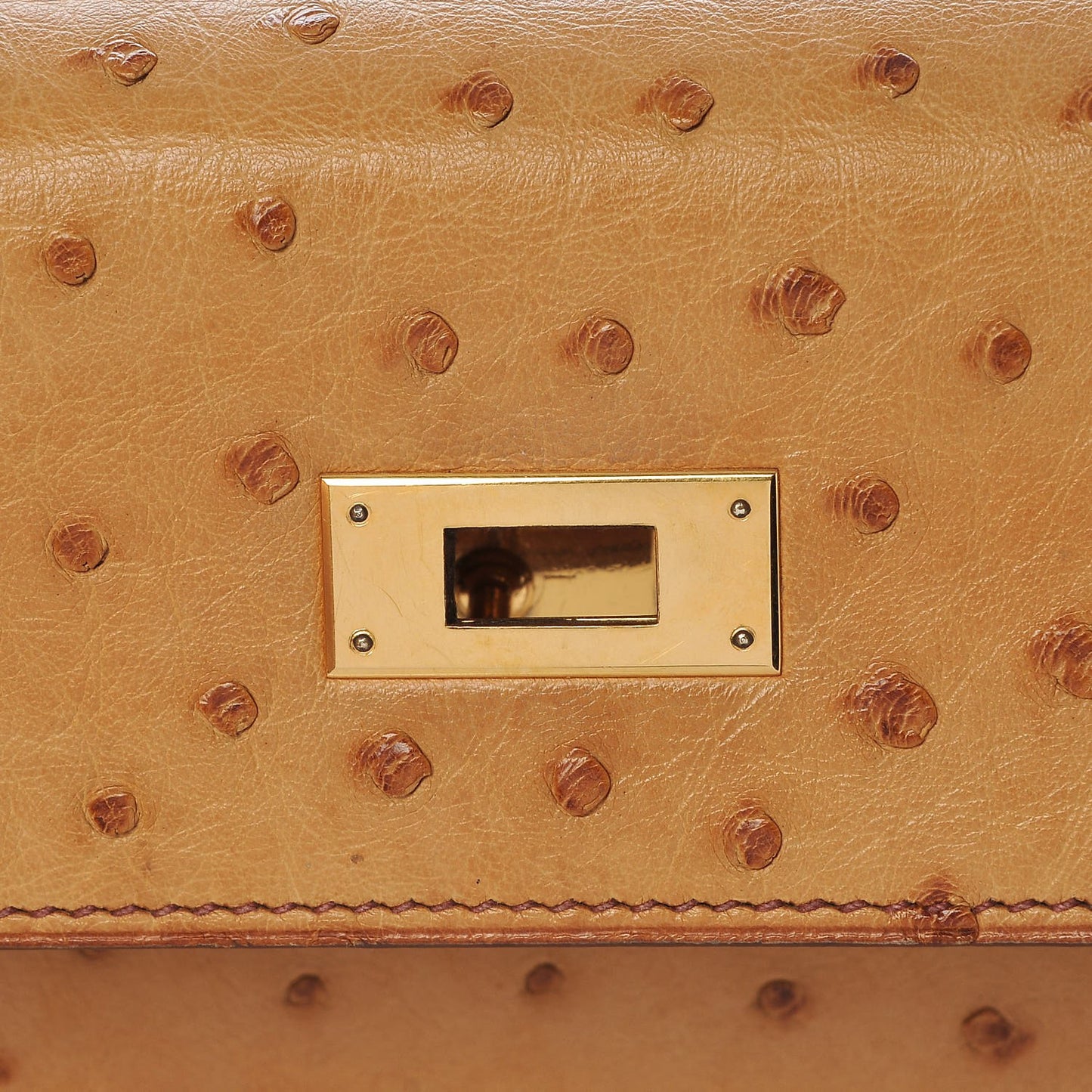 Ostrich Kelly Retourne 32 Gold