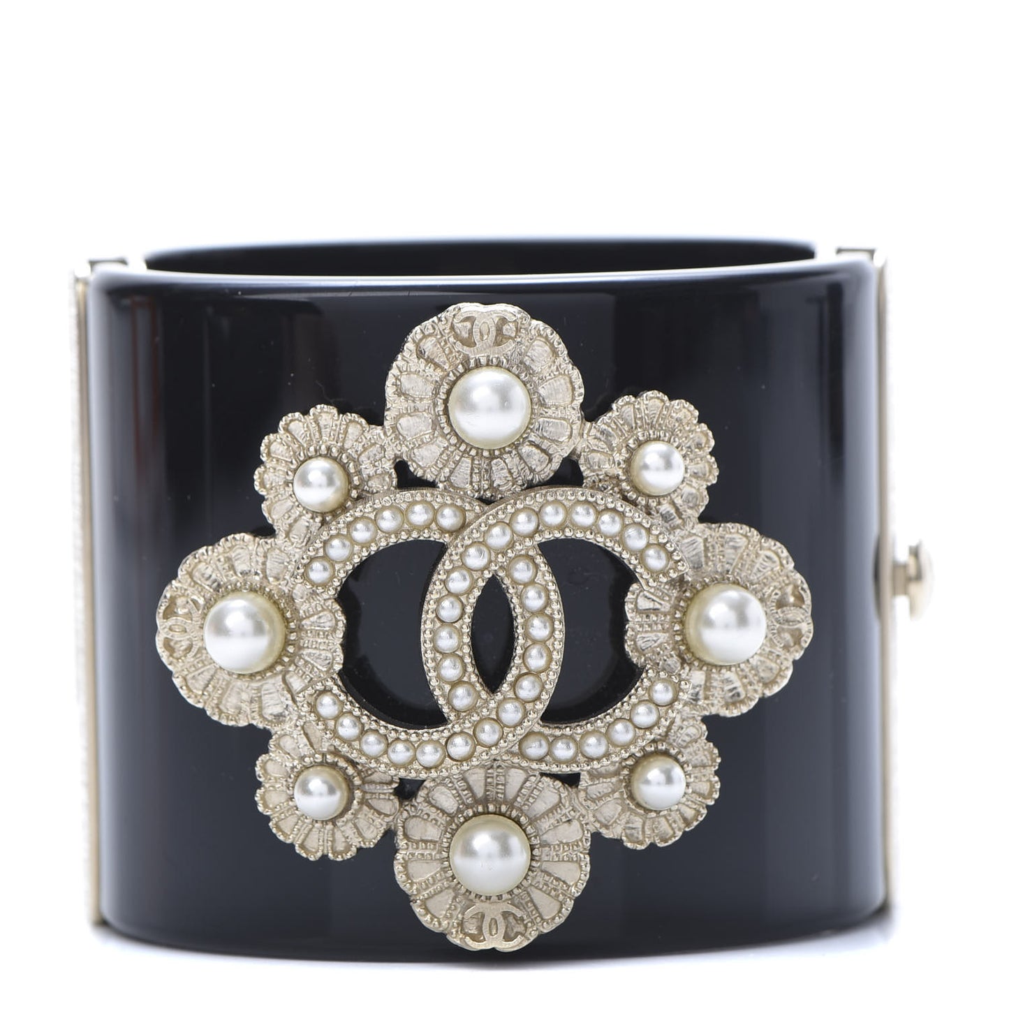 Resin Gripoix Pearl CC Cuff Black