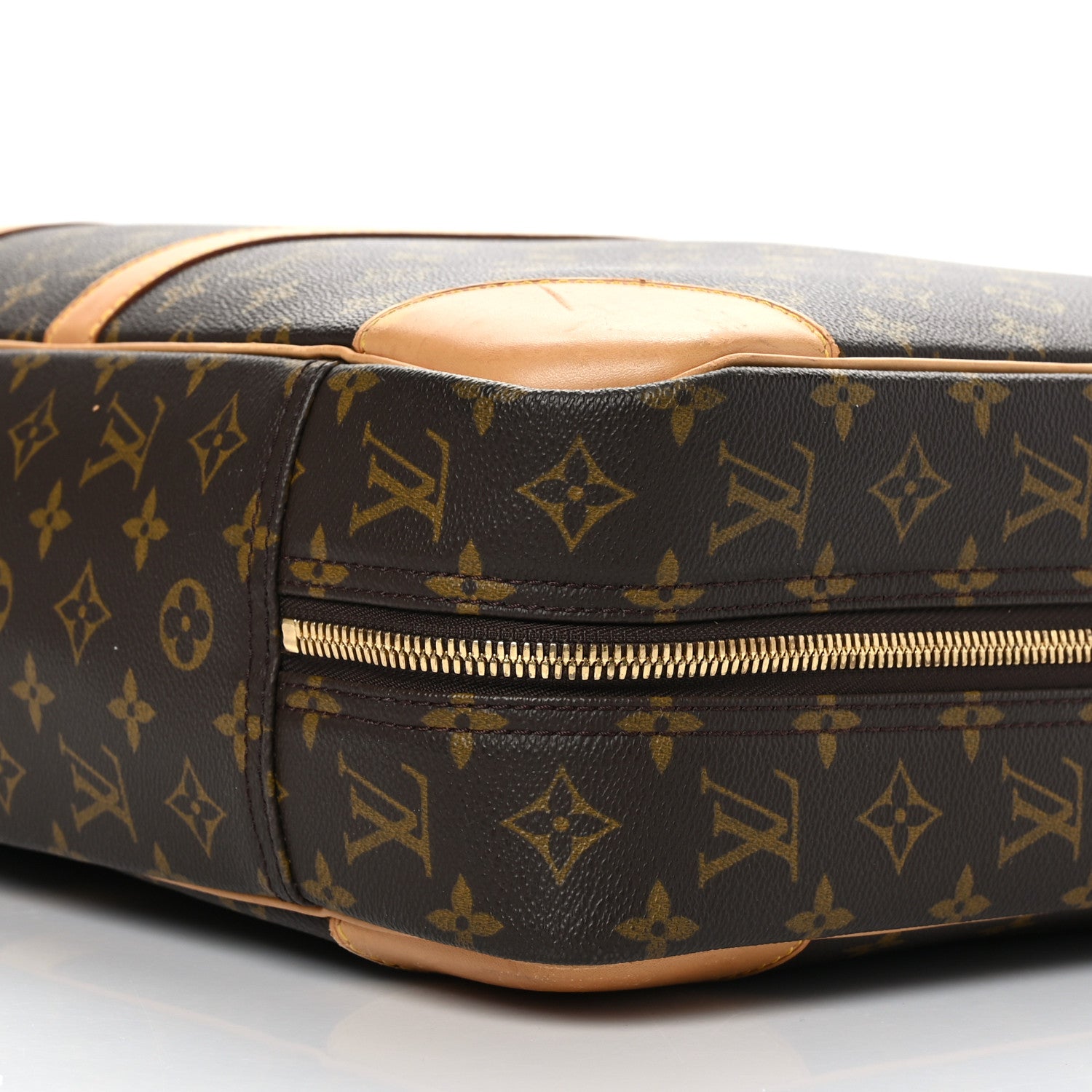 Louis Vuitton Monogram Sirius 50 8 of 9