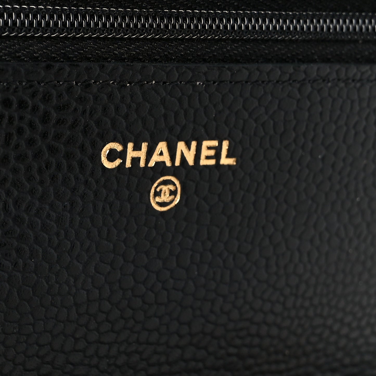 Caviar Quilted CC Turnlock Wallet On Chain WOC Black