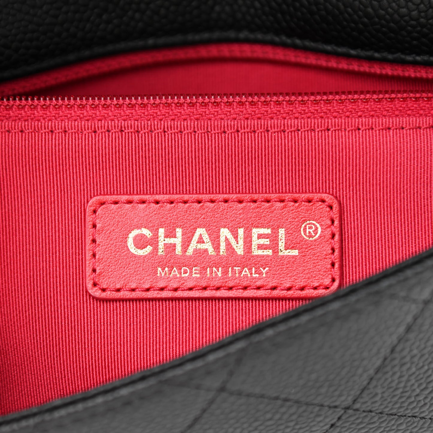 Caviar Quilted Small City Walk Flap Black
