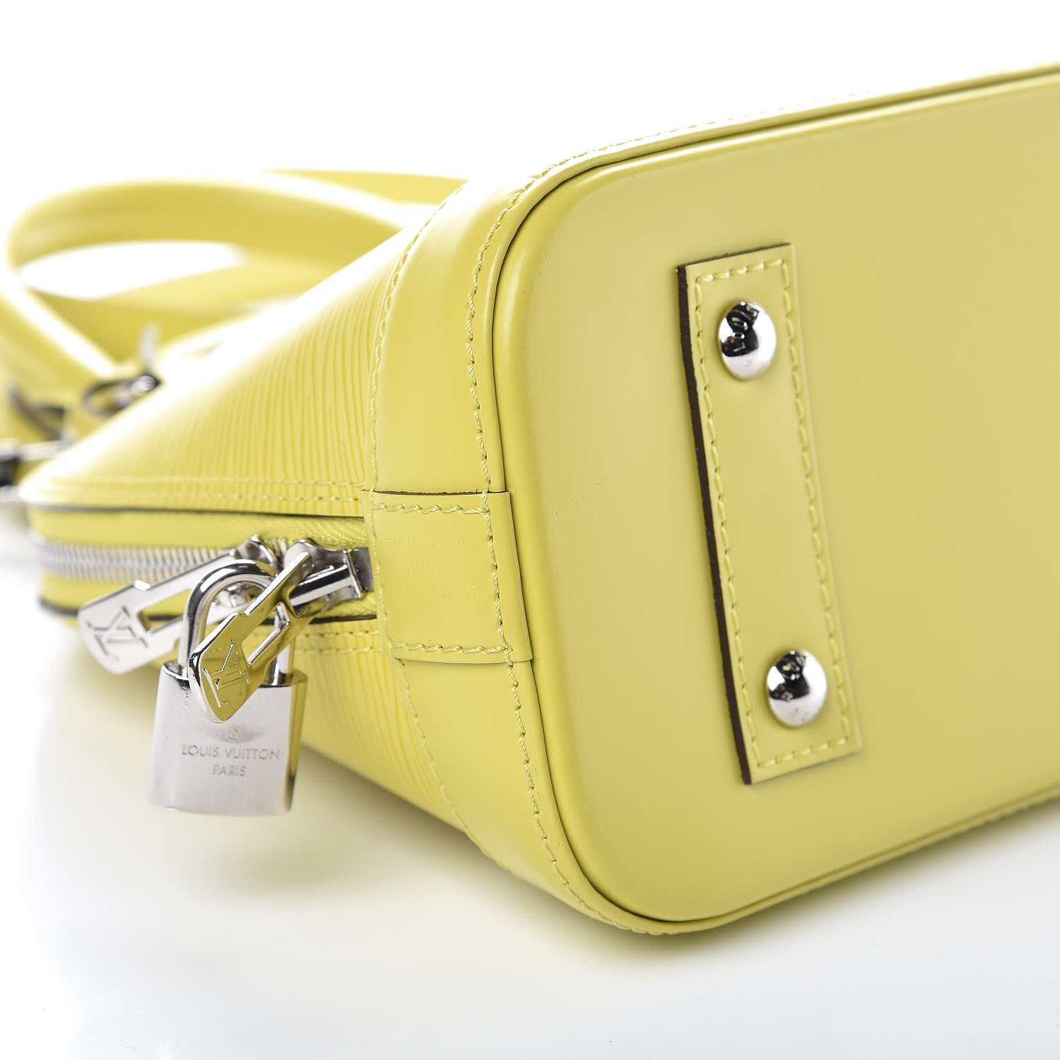 Louis Vuitton Epi Alma BB Pistache 8 of 10