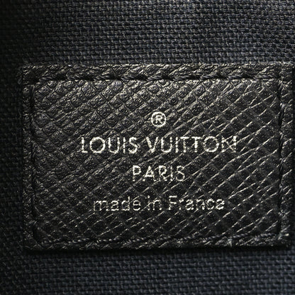 Louis Vuitton Taiga Roman PM Messenger Black 6 of 10
