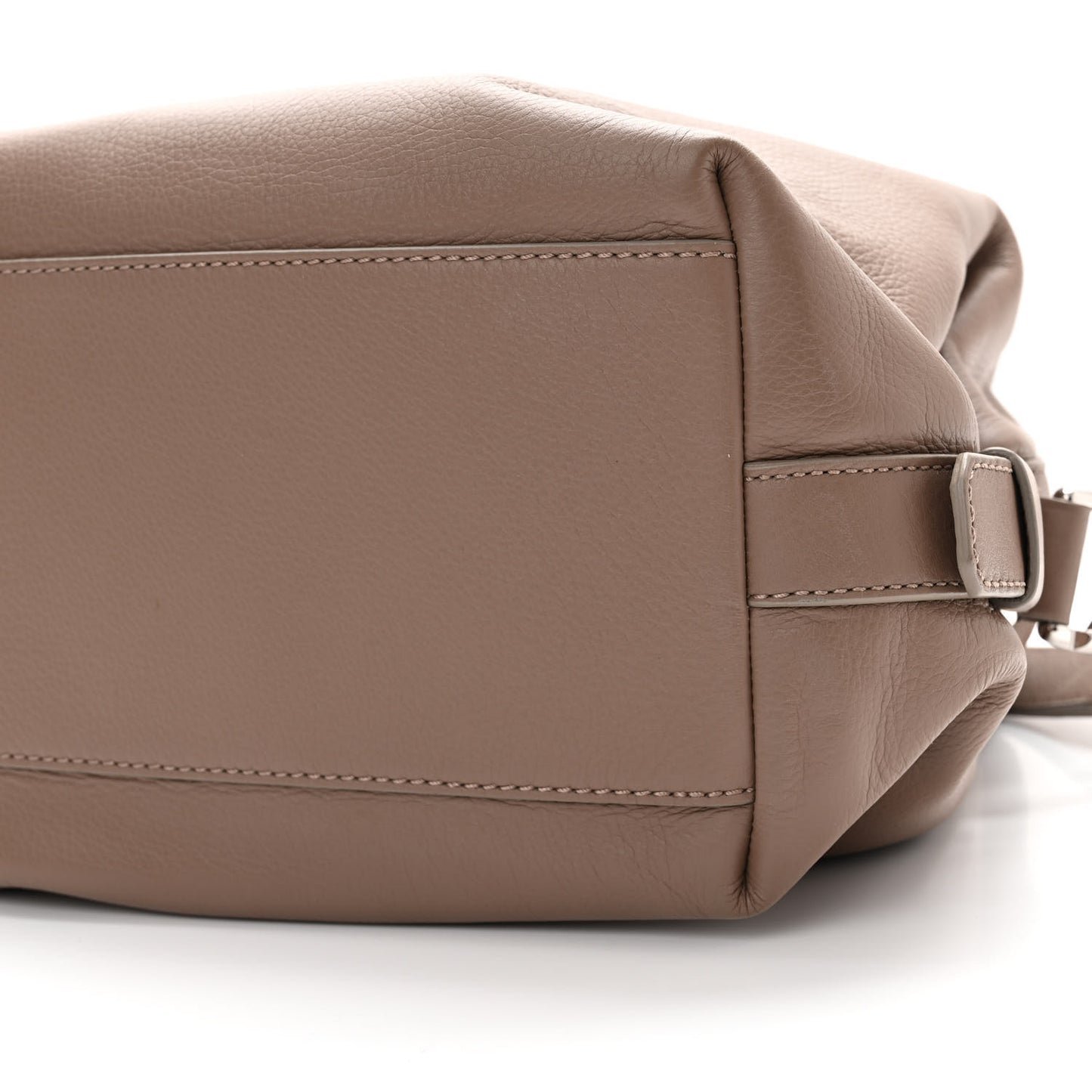 Grained Calfskin Medium Nightingale Brown
