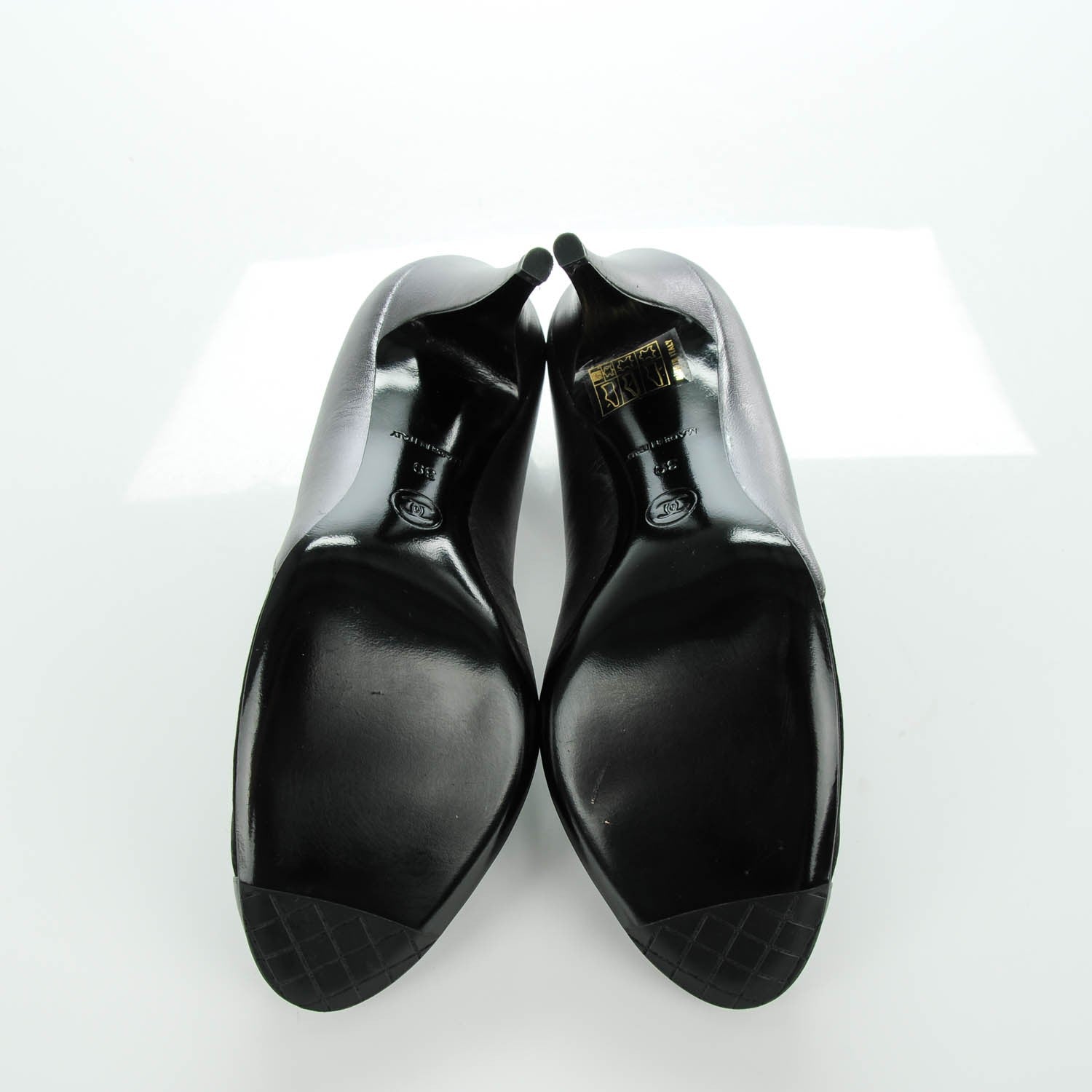 Chanel Metallic Lambskin Satin Elastic Cap Toe Pumps 39 Black Dark Silver 5 of 8