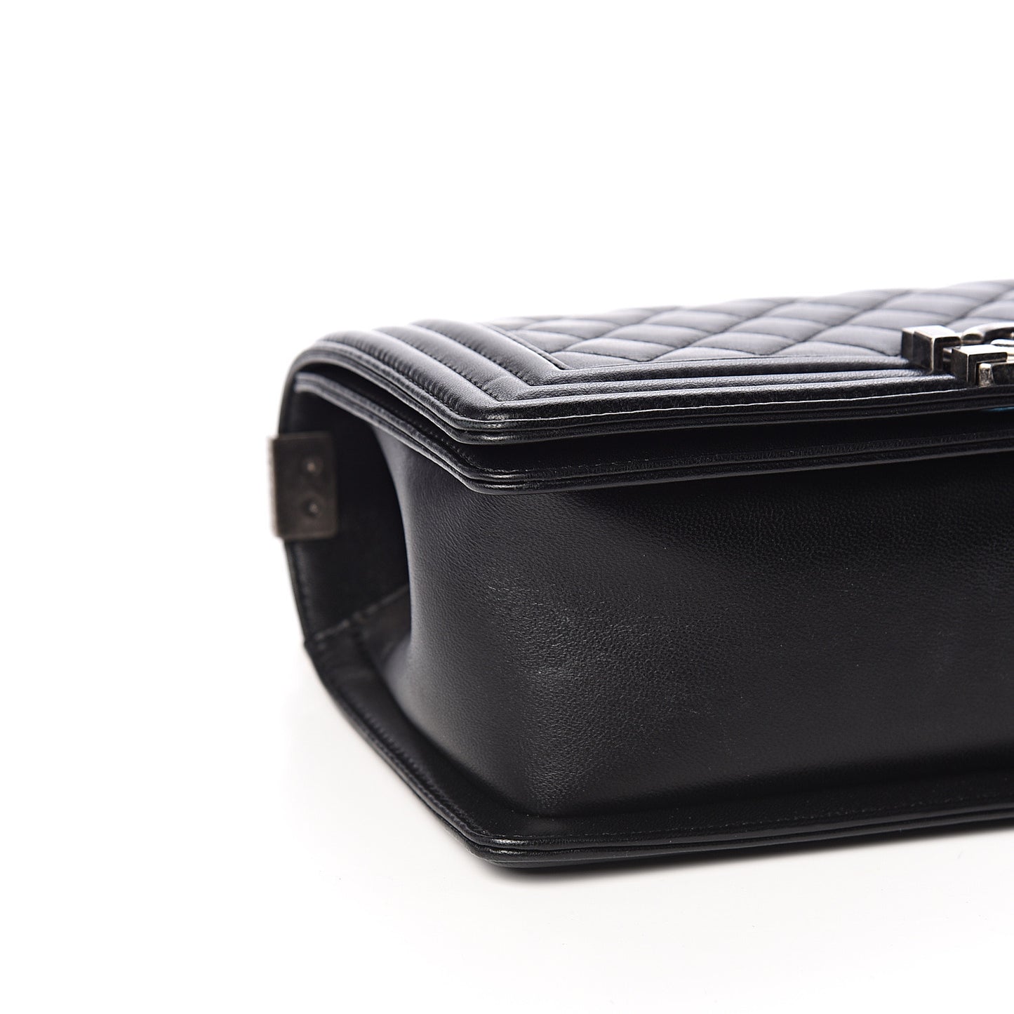 Lambskin Quilted Medium Boy Flap Black