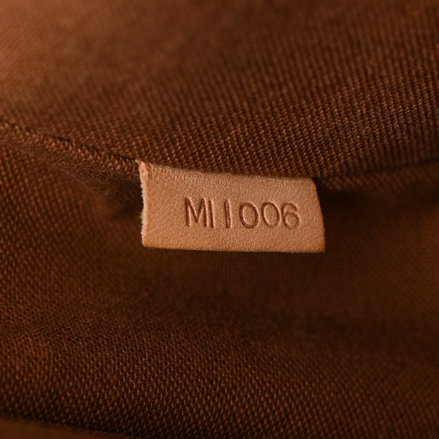 Louis Vuitton Monogram Bosphore PM Messenger 6 of 12
