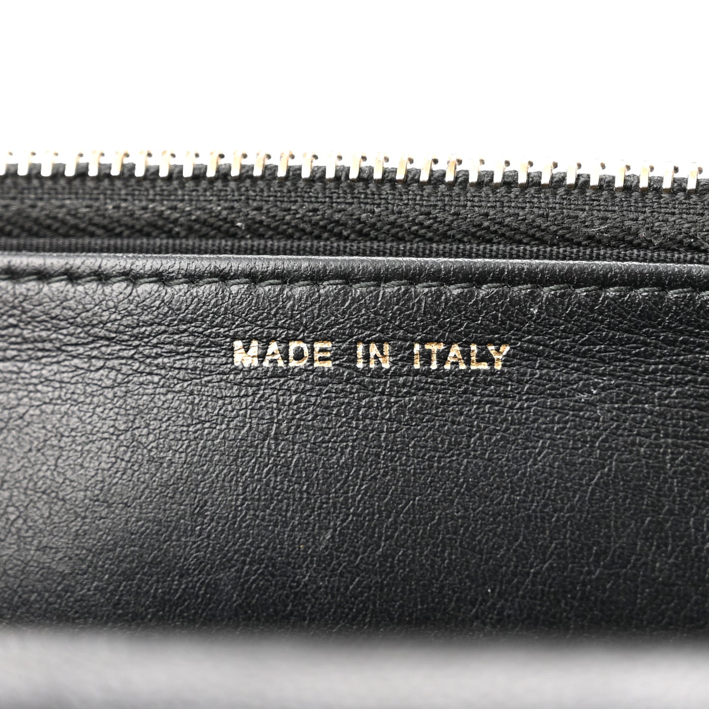Caviar Quilted Golden Class Wallet On Chain WOC Black