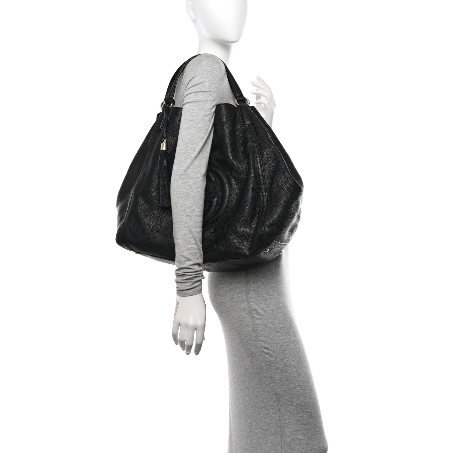 Pebbled Calfskin Large Soho Hobo Black