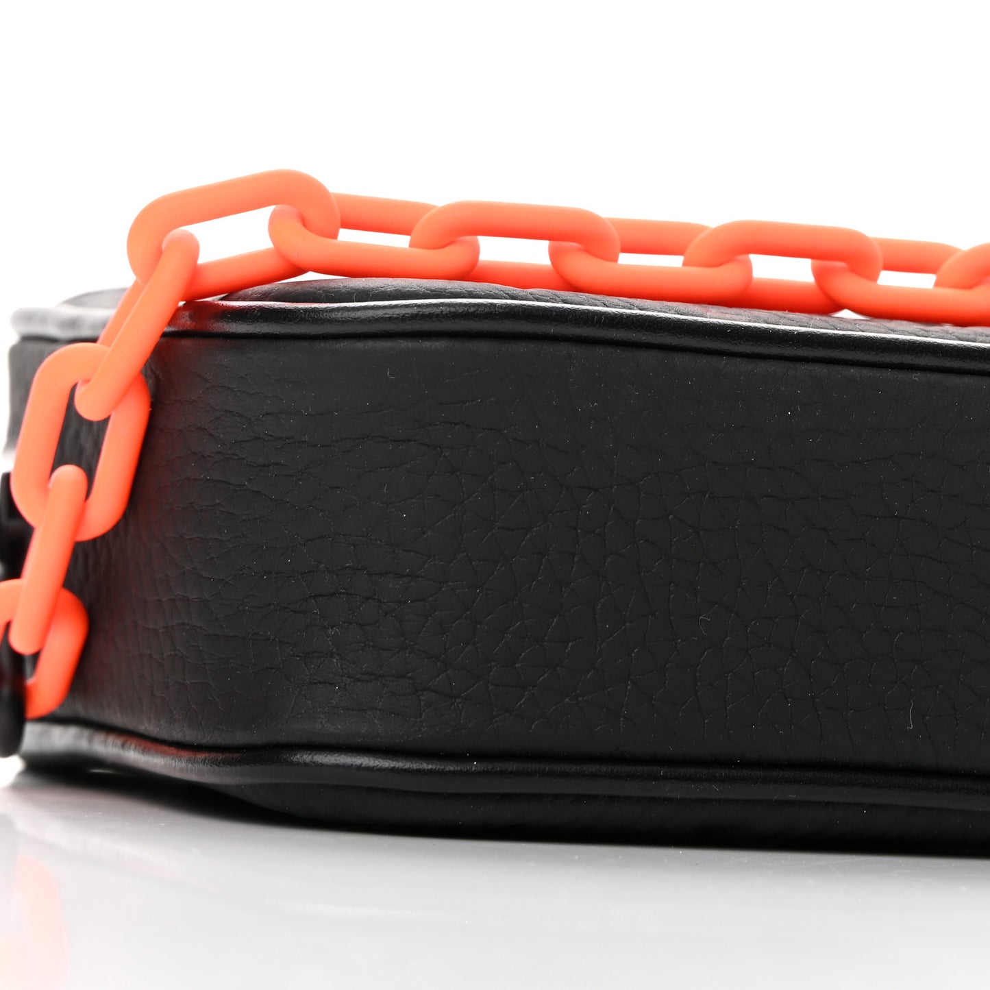 Taurillon Monogram Uniformes Solar Ray Soft Pochette Volga Belt Bag Black