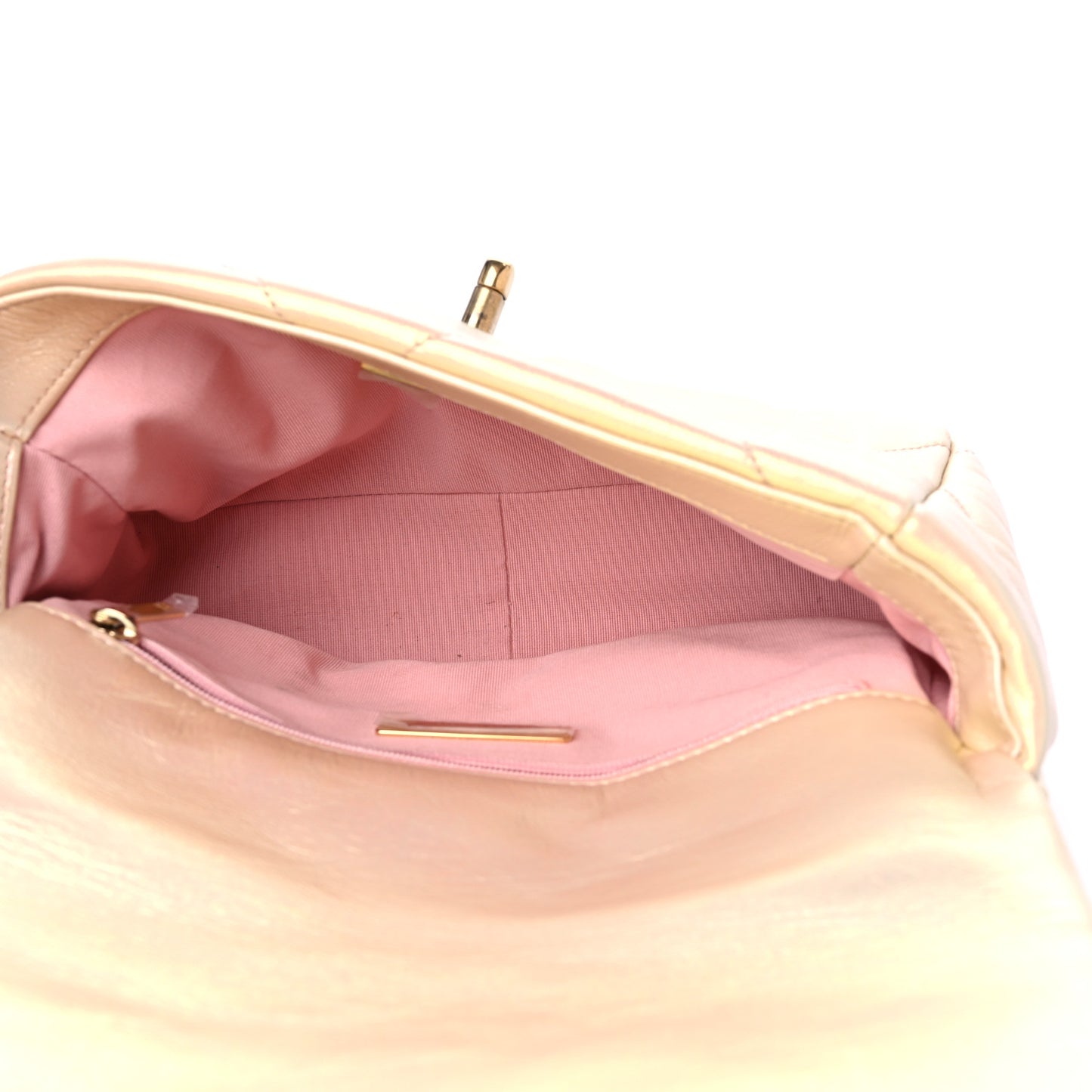 Iridescent Lambskin Quilted Medium Chanel 19 Flap Pink
