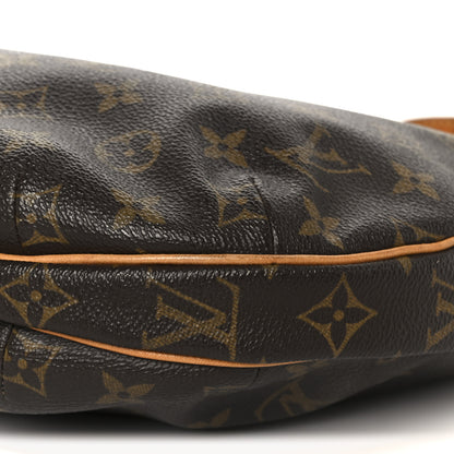 Louis Vuitton Monogram Croissant MM 9 of 9
