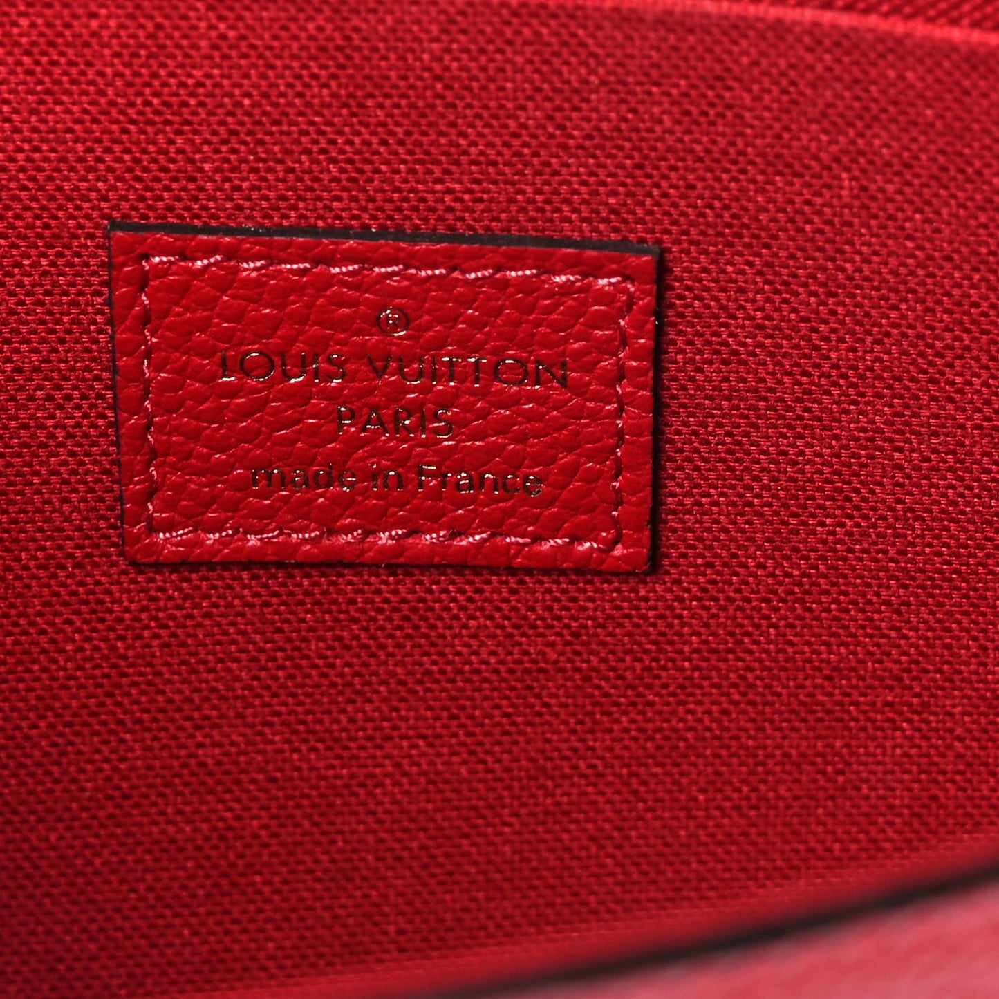 Empreinte Pochette Felicie Chain Wallet Scarlet