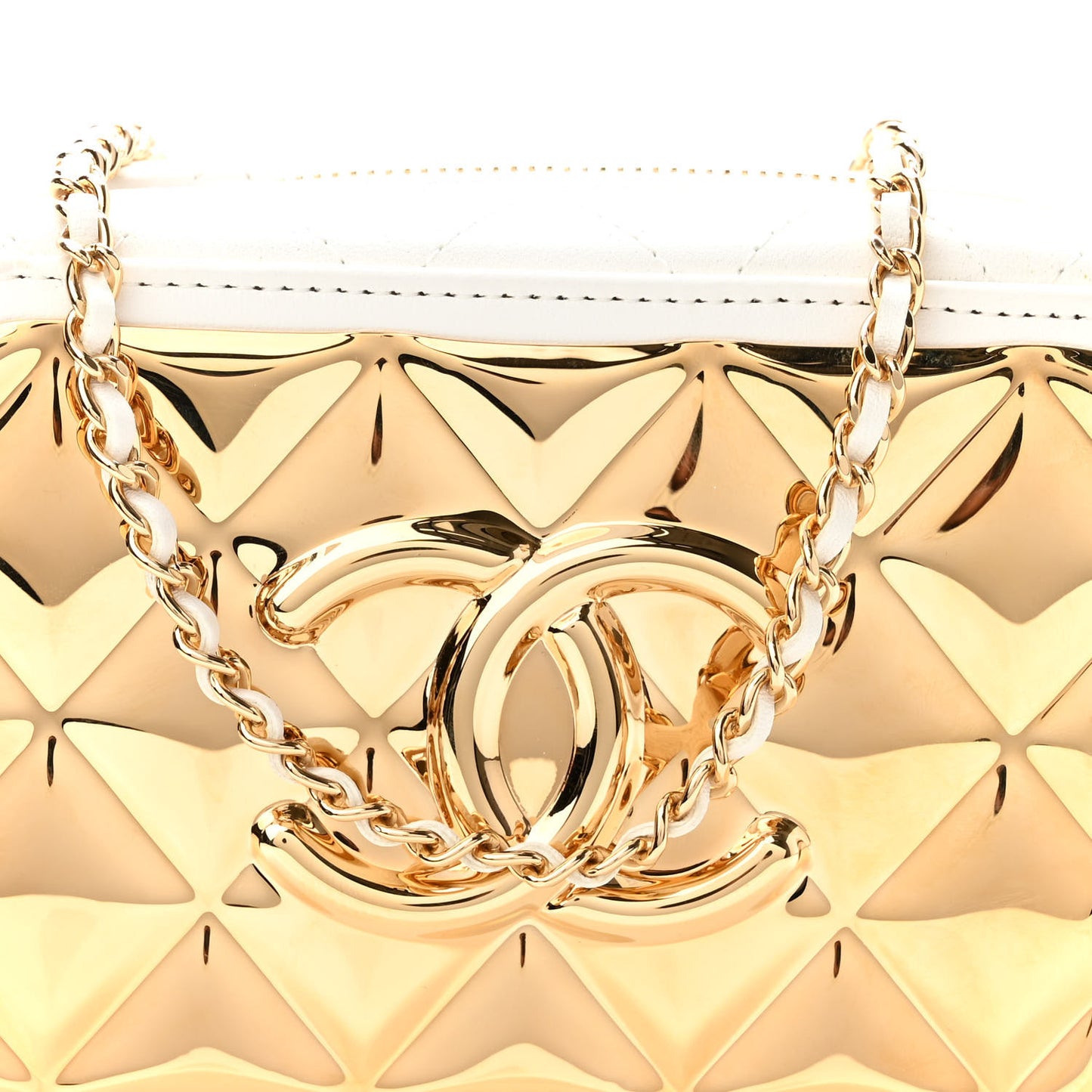 Lambskin Quilted Golden Plate Clutch With Chain White