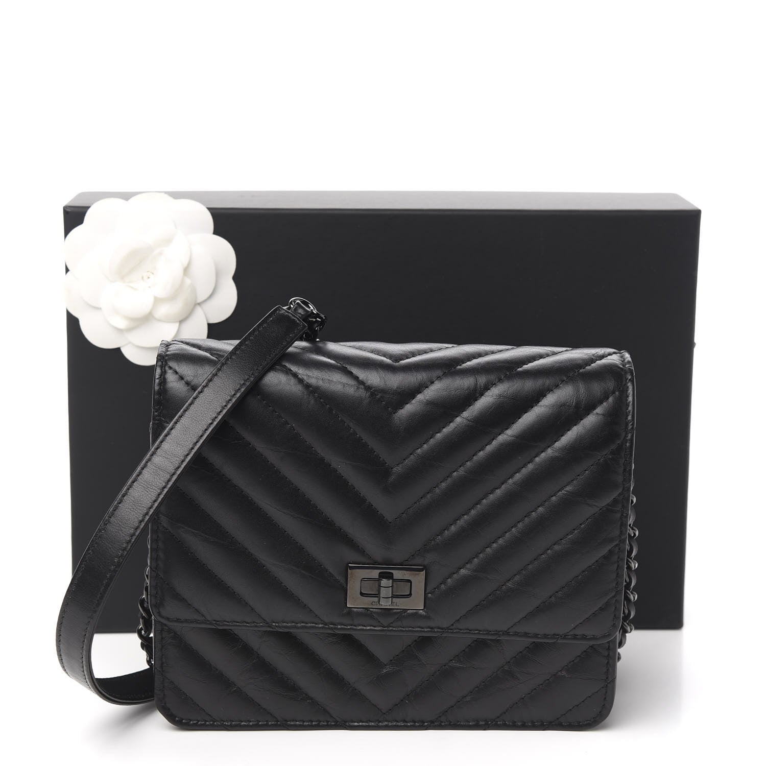 Chanel Aged Calfskin Chevron Quilted Reissue 2.55 Square Wallet On Chain WOC So Black 11 of 11