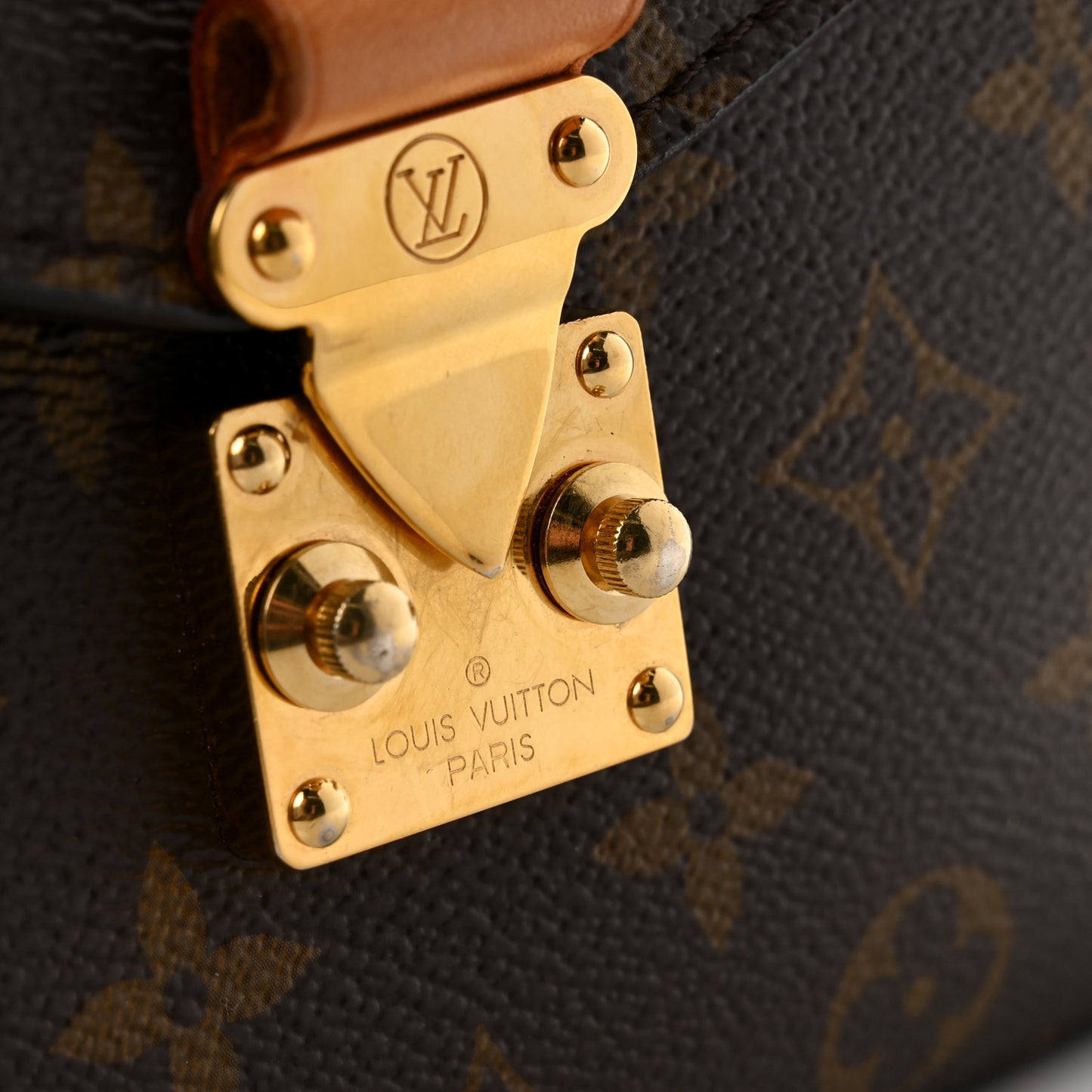 Monogram Pochette Metis