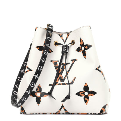 Louis Vuitton Monogram Giant Jungle NéoNoé Ivory 1 of 14