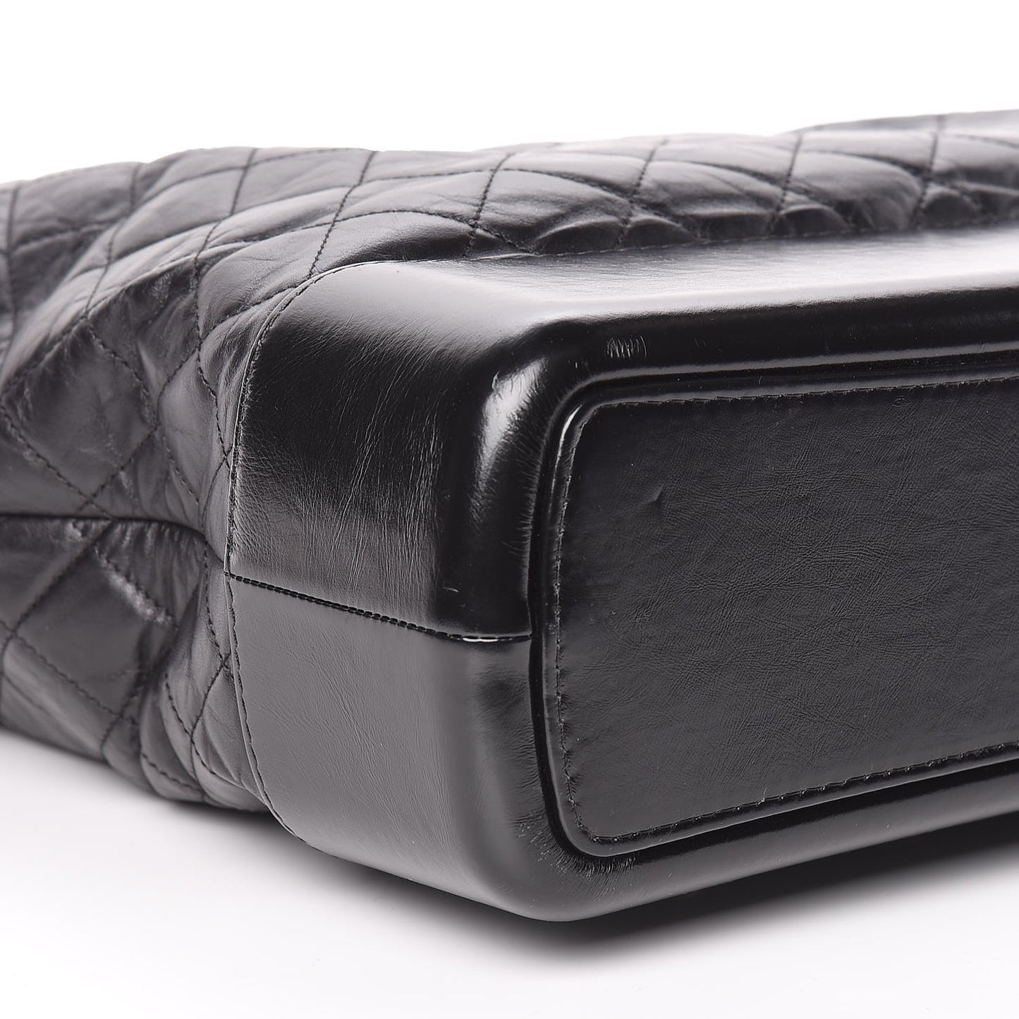 Aged Calfskin Quilted Maxi Gabrielle Hobo Black