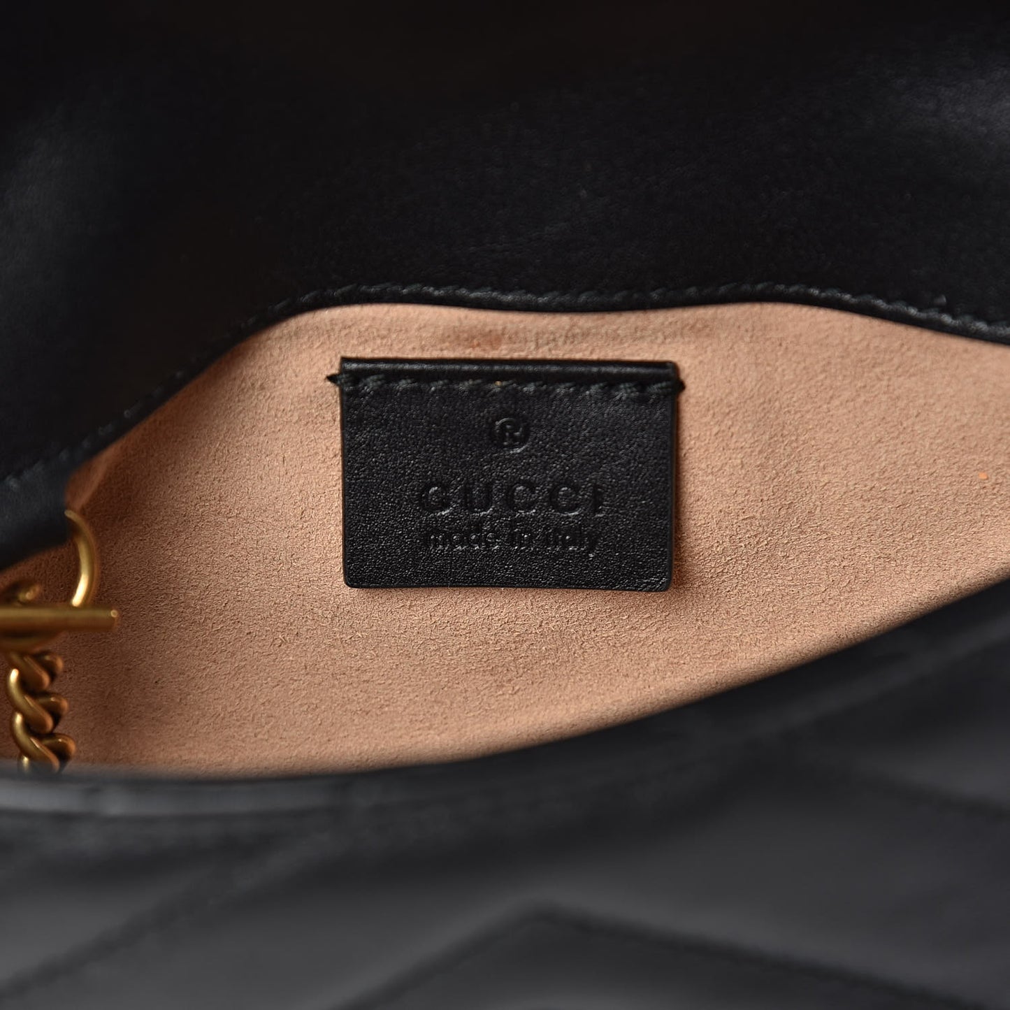 Calfskin Matelasse Super Mini GG Marmont Shoulder Bag Black