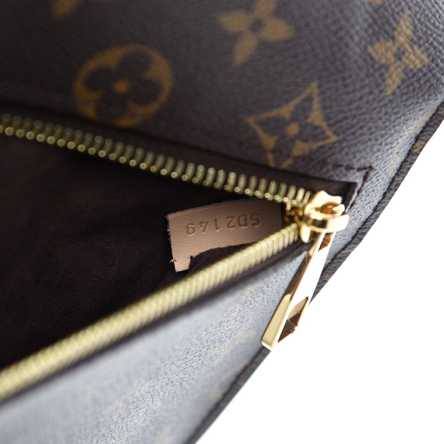 Monogram Pochette Metis
