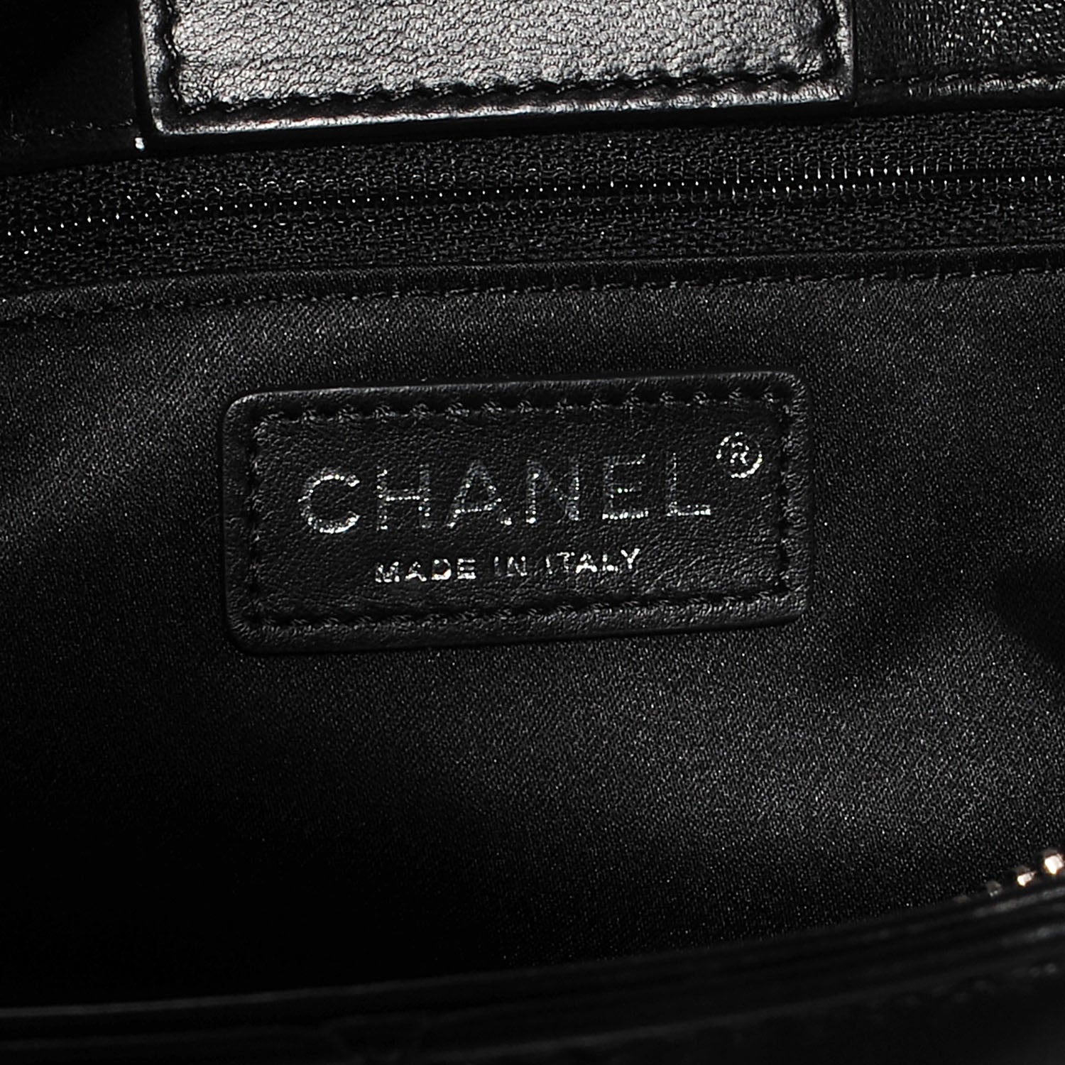 Chanel Lambskin Quilted Pagode Piping Tote Black 6 of 8