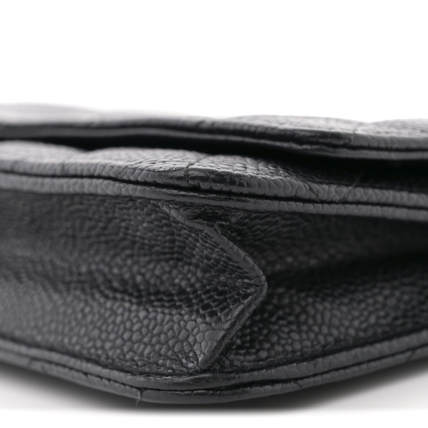 Caviar Quilted Wallet on Chain WOC Black