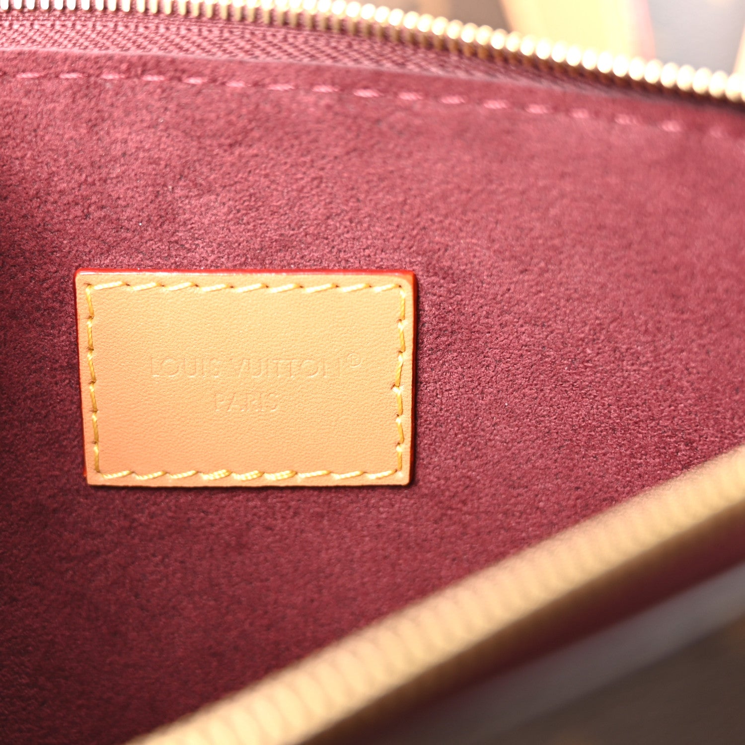 Louis Vuitton Monogram CarryAll MM 7 of 10