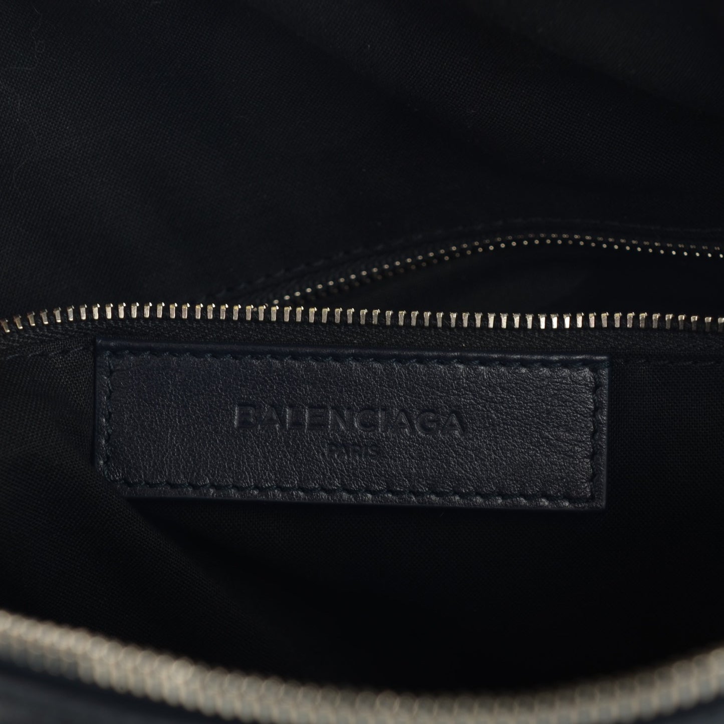 Elegant Calfskin Phileas Computer Case Bleu Nuit