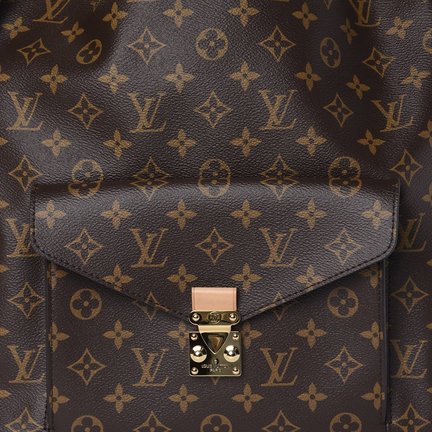 Louis Vuitton Monogram Metis 10 of 10